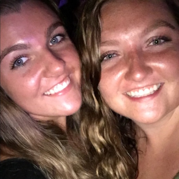 Meet your Posher, Michaela - Picture 1 of 1